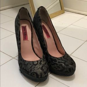 Betsey Johnson Cheetah Print Pumps